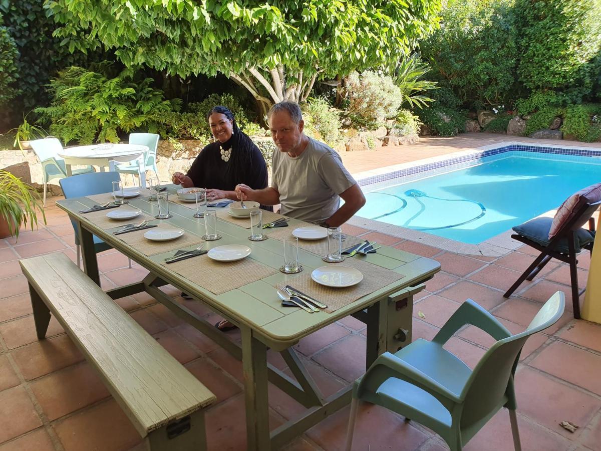 On Pinewood Guest House Kaapstad Buitenkant foto